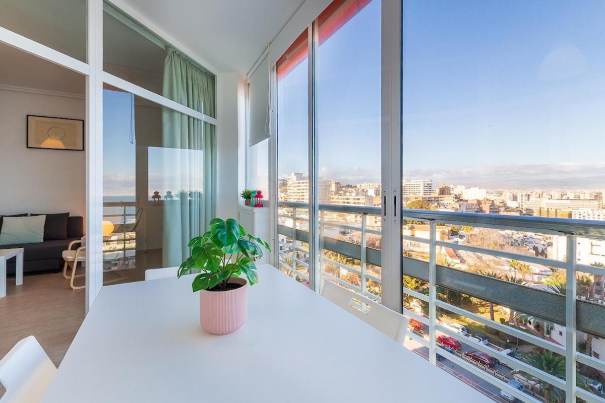¡Magnificas Vistas Al Mar! Piscina Y Wifi Gratis Apartment Torremolinos Exterior photo