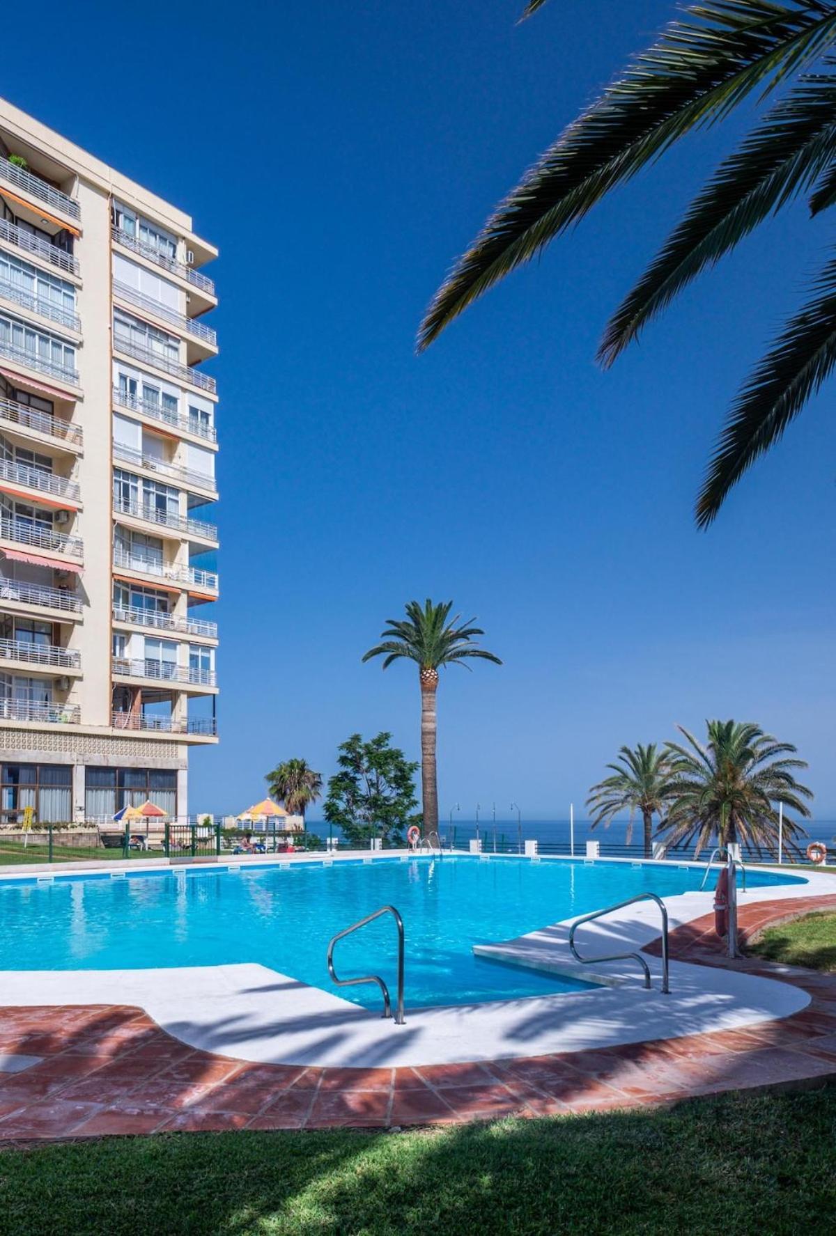 ¡Magnificas Vistas Al Mar! Piscina Y Wifi Gratis Apartment Torremolinos Exterior photo